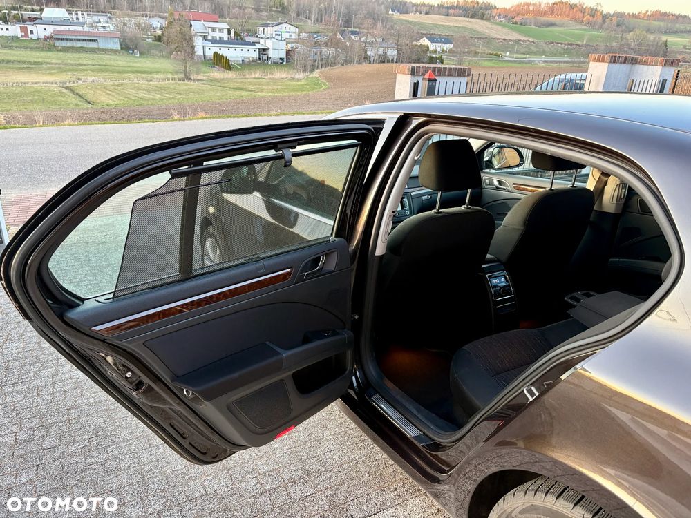 Skoda Superb 2.0 TDI Elegance DSG - 16