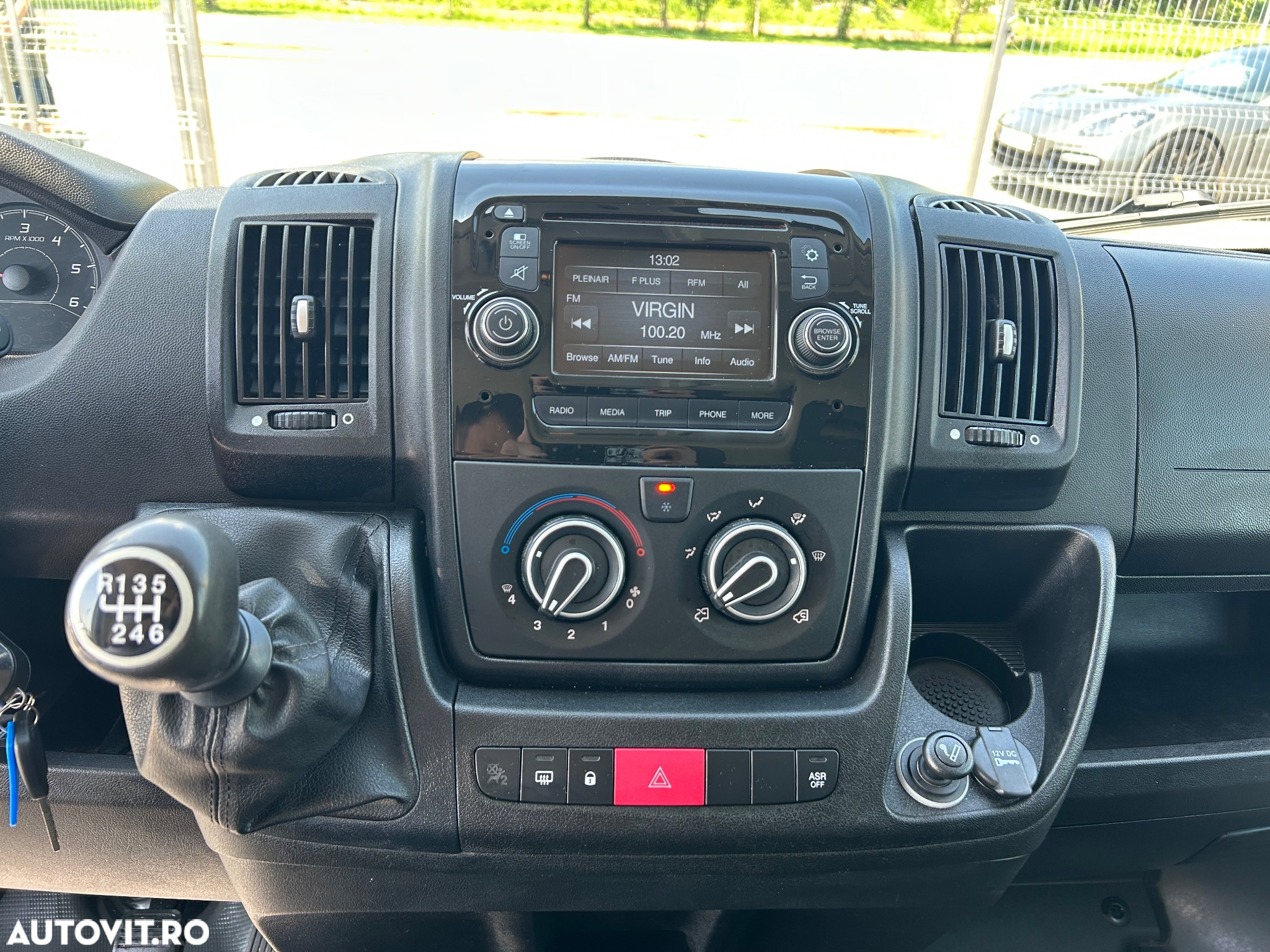 Peugeot Boxer L2H2 - 11