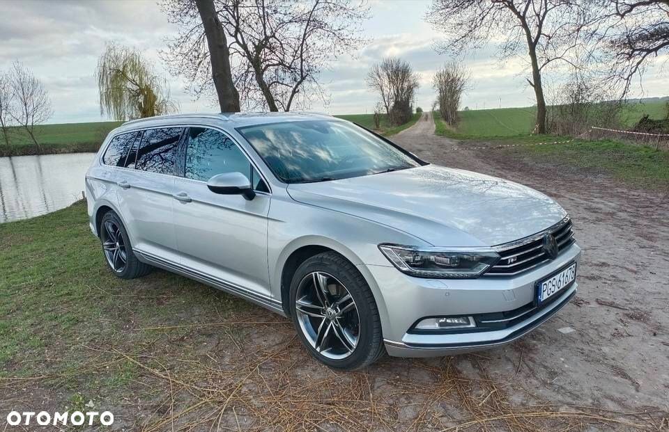 Volkswagen Passat - 2