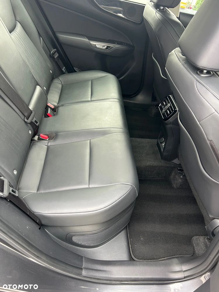 Lexus NX 350h Business AWD - 11