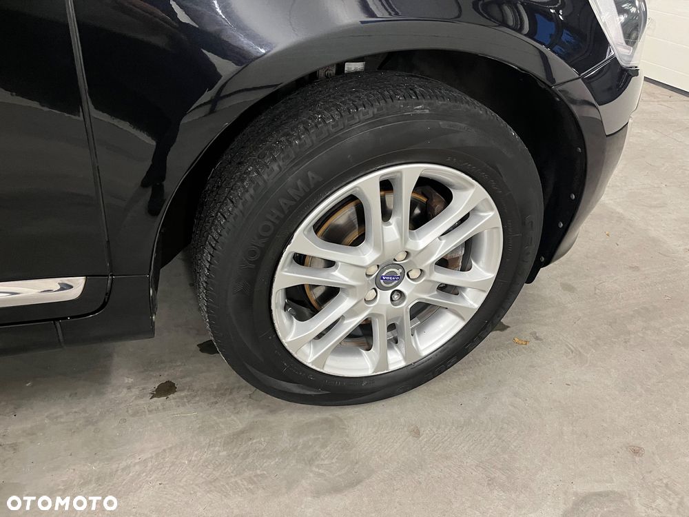 Volvo XC 60 D4 Geartronic Momentum - 37