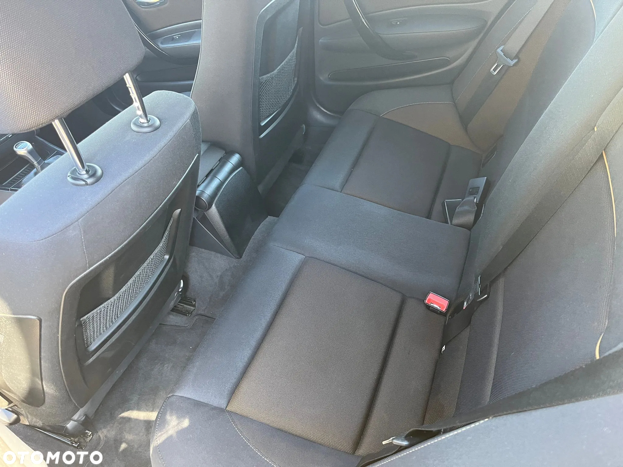 BMW Seria 1 116i - 13