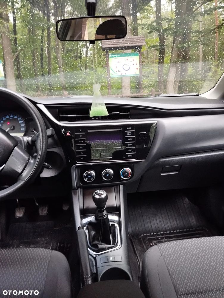 Toyota Corolla 1.6 Active - 8