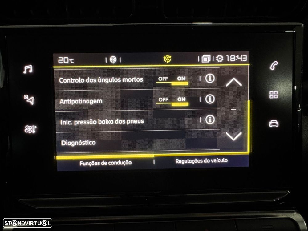 Citroën C3 Aircross 1.2 PureTech Shine - 43