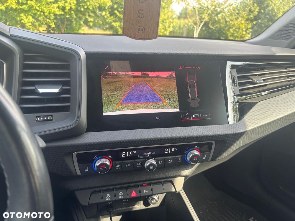 Audi A1 Sportback 35 TFSI S tronic - 16