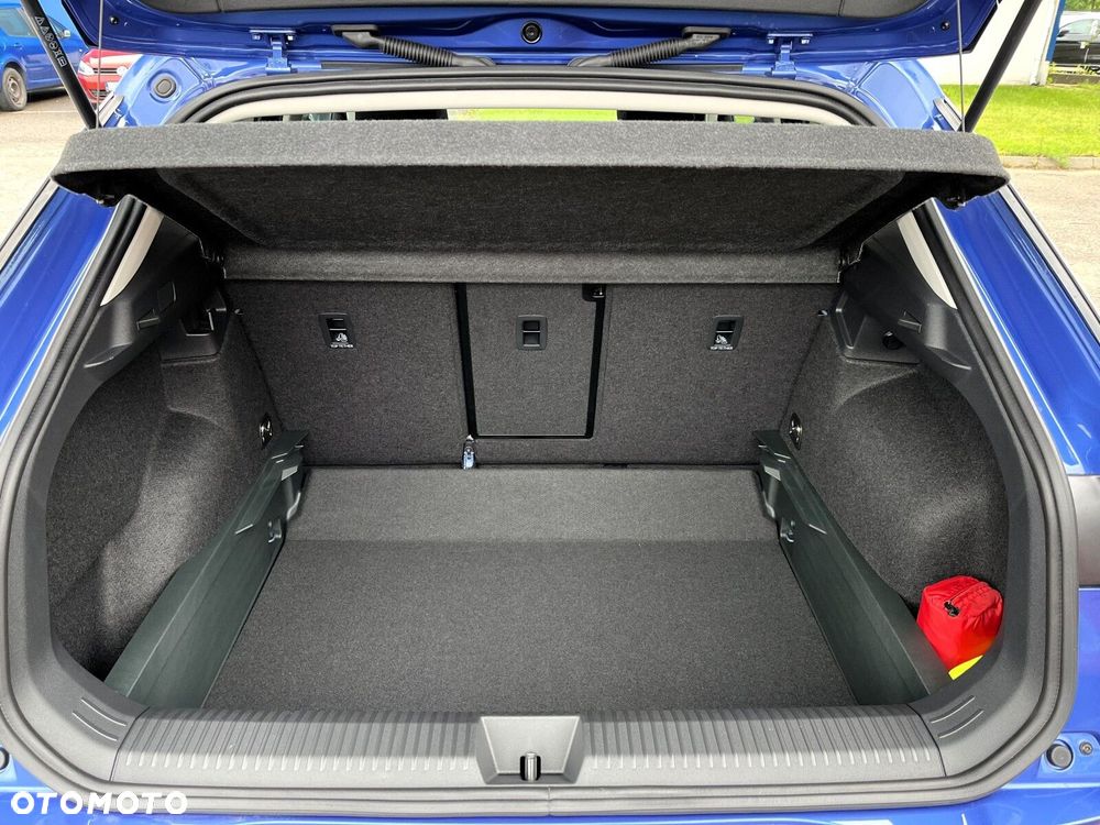 Volkswagen T-Roc 1.5 eTSI Life DSG - 26