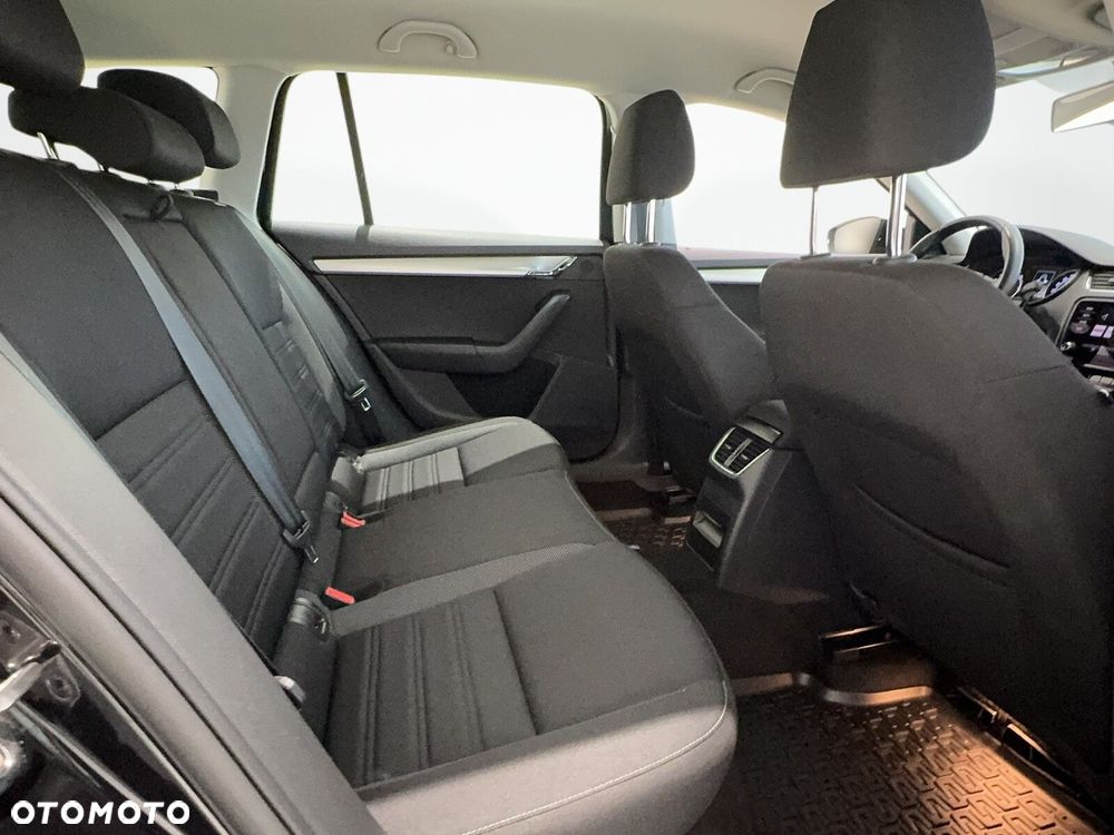 Skoda Octavia 1.6 TDI SCR Ambition - 18