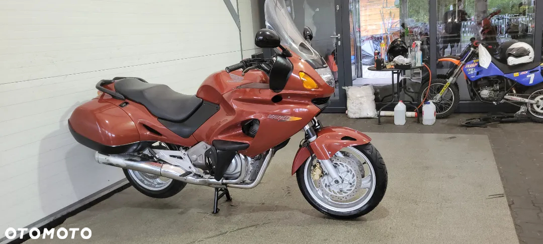 Honda NTV - 17