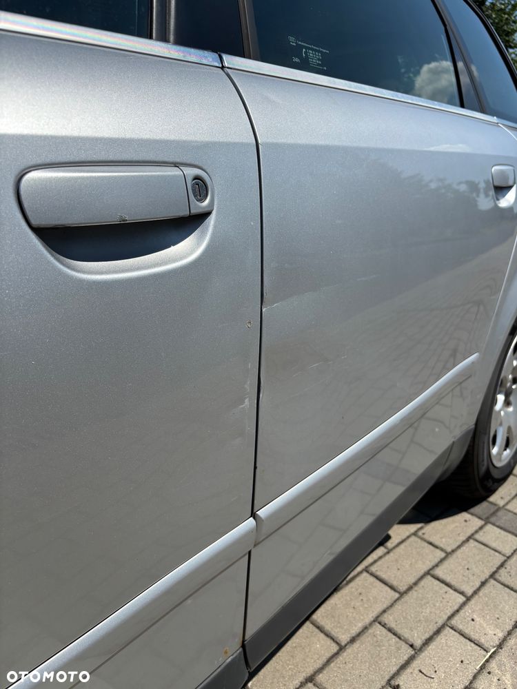 Audi A4 Avant - 13