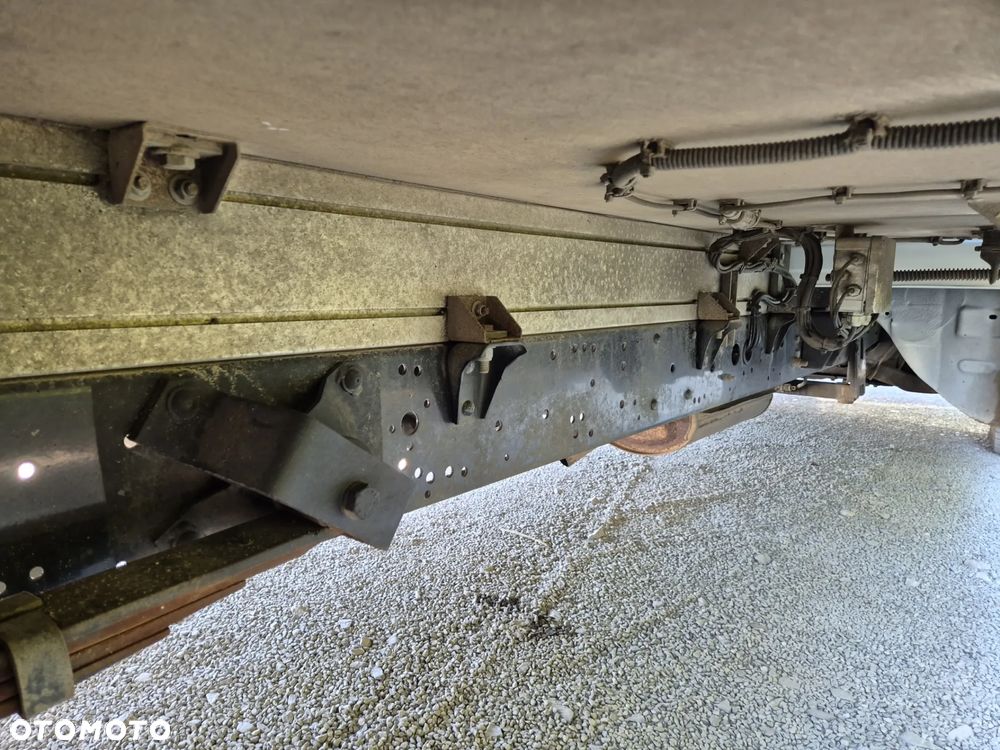 Chłodnia Mroźnia 7 palet 3.8m, 2019, Carrier Pulsor 600mt, 2 parowniki, reg ściana, zasilanie stacjonarne! Stan bdb! - 11