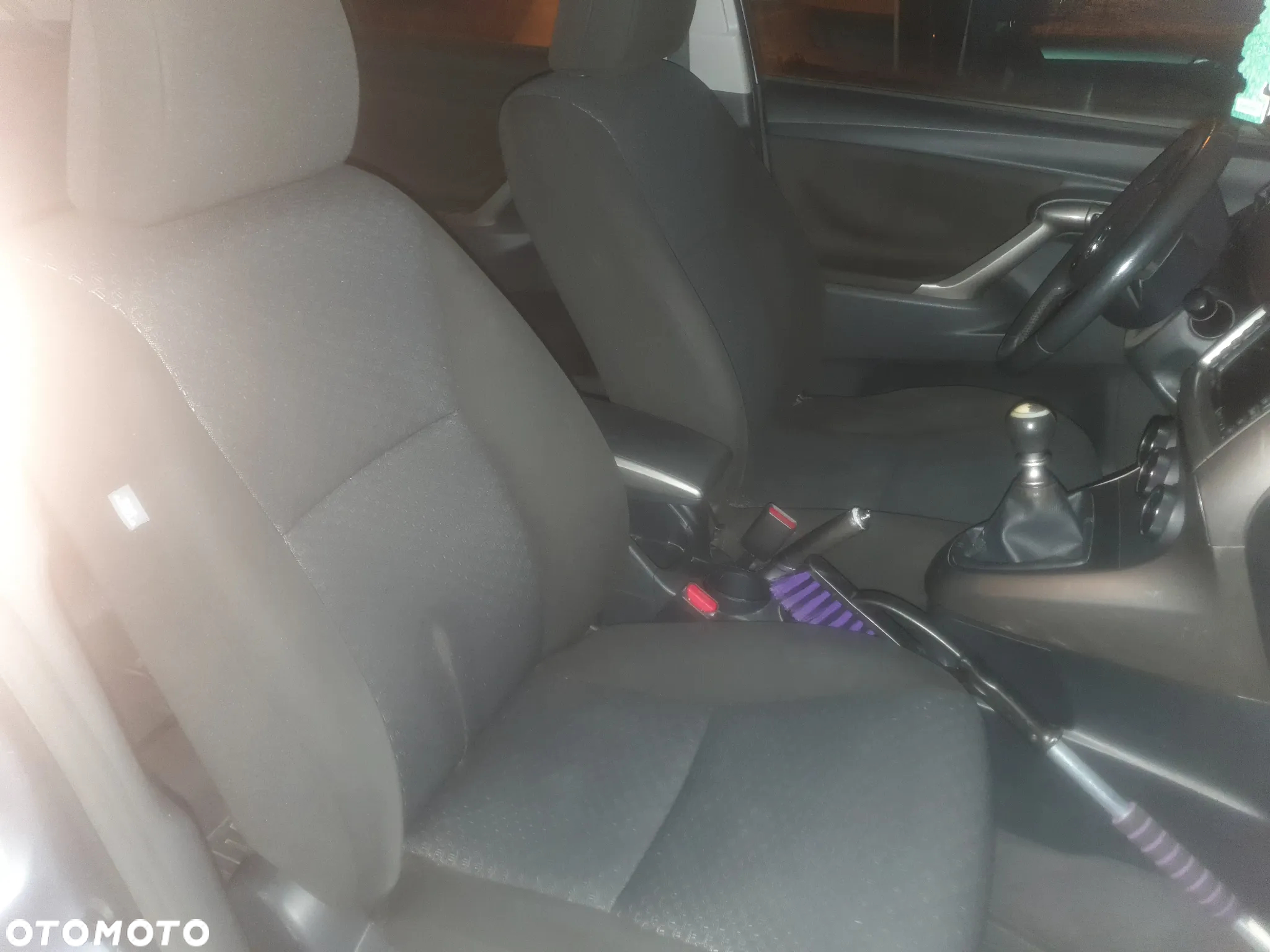 Toyota Verso 2.0 D-4D Luna 7os - 19
