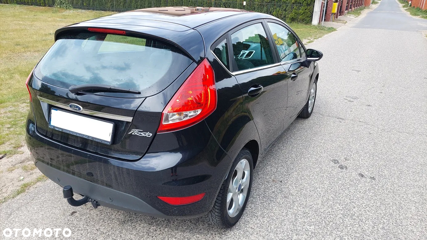 Ford Fiesta - 4