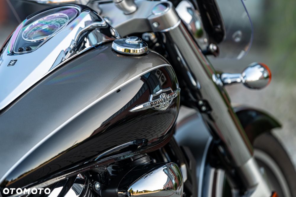 Suzuki VL 1500 Intruder LC - Boulevard C90 - 13