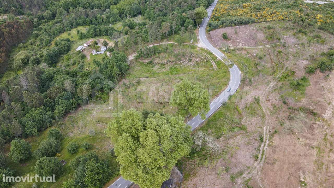 Terreno Industrial em Fragosela - Grande imagem: 4/12