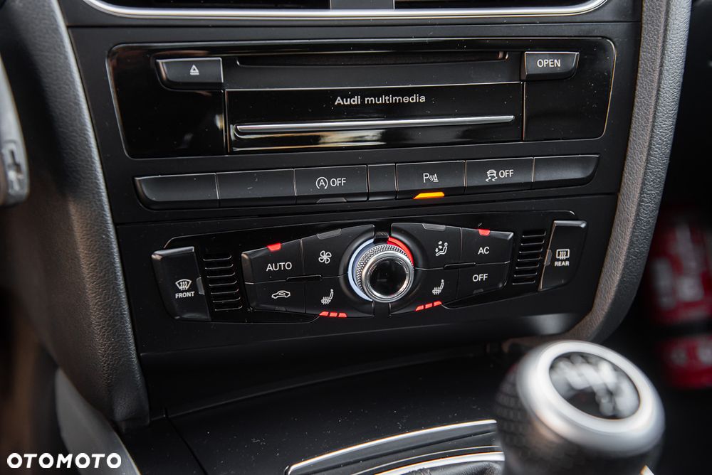Audi A4 Avant 2.0 TDI DPF S line Sportpaket - 24