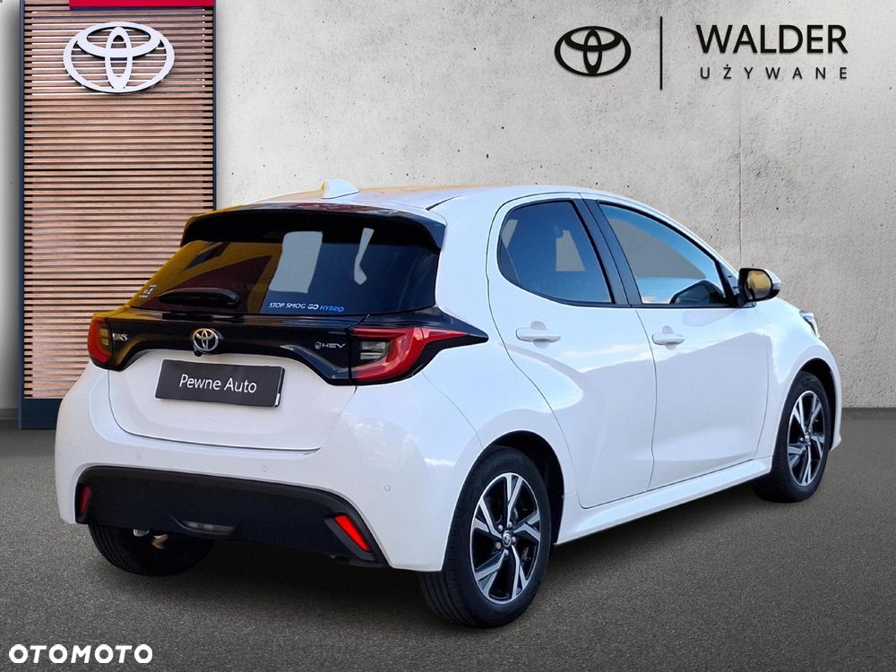 Toyota Yaris Hybrid 1.5 Style - 6
