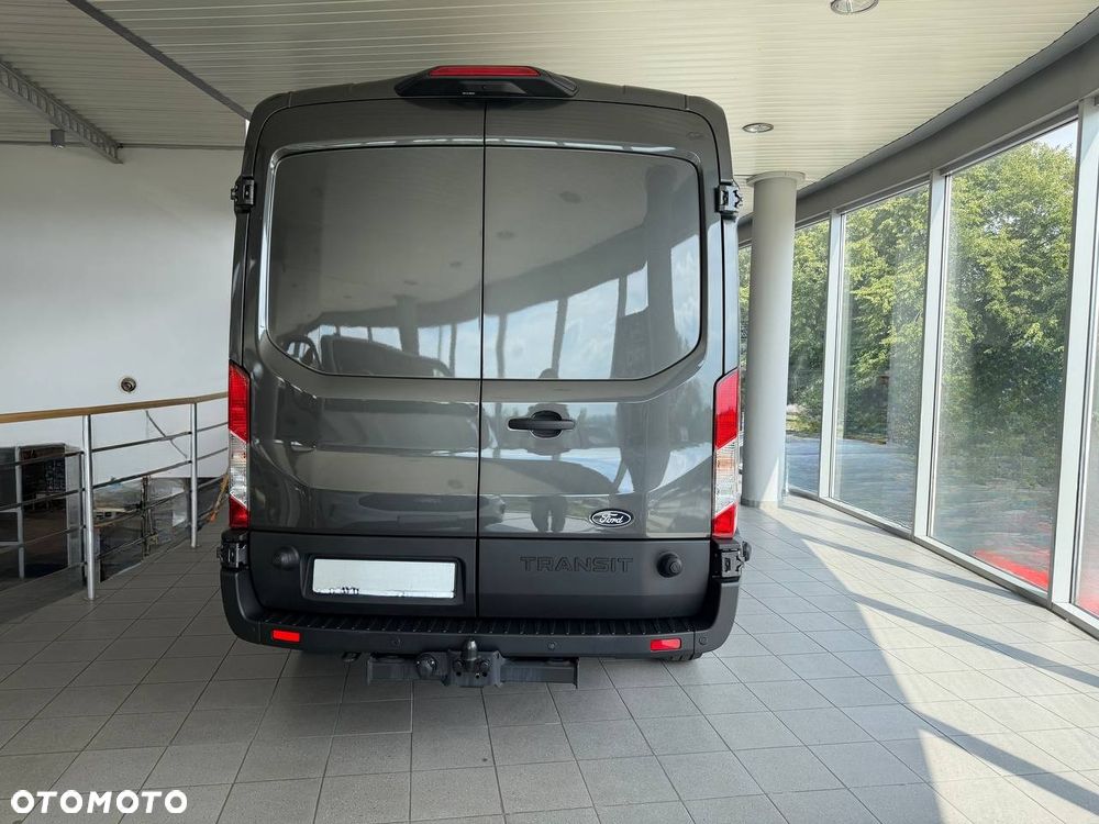 Ford Transit - 4