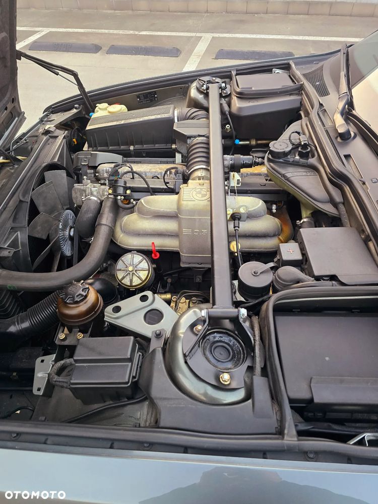 BMW Seria 7 - 16