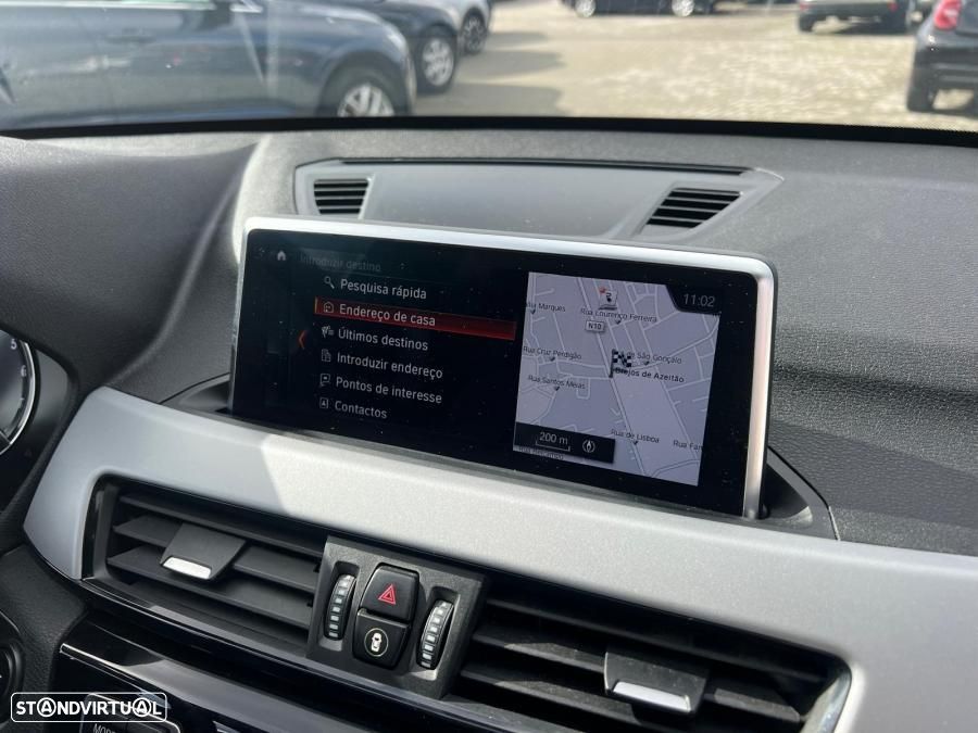 BMW X1 25 e xDrive Corporate Edition - 10