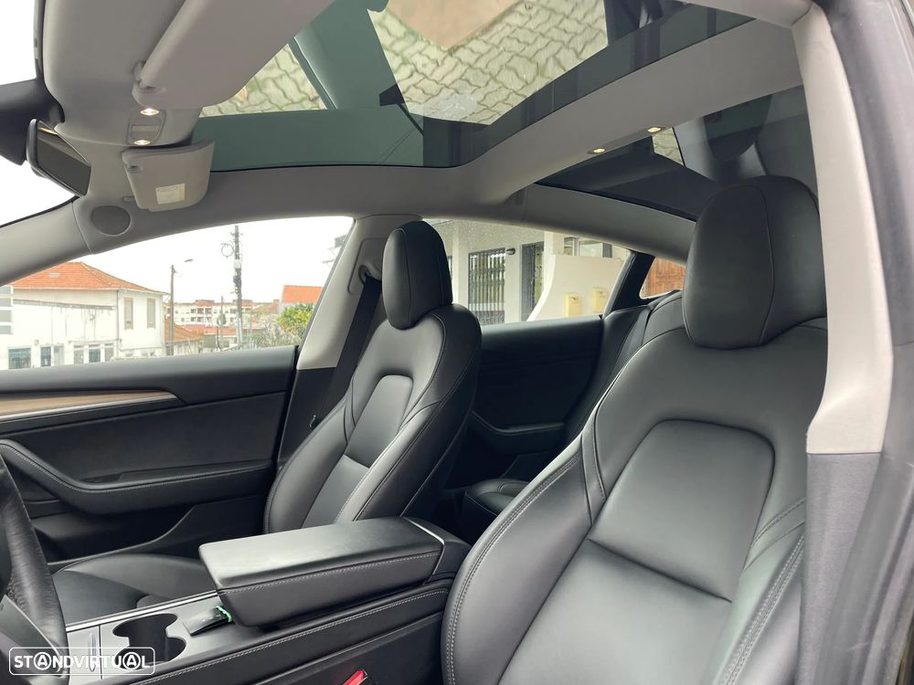 Tesla Model 3 Standard Range Plus RWD - 23