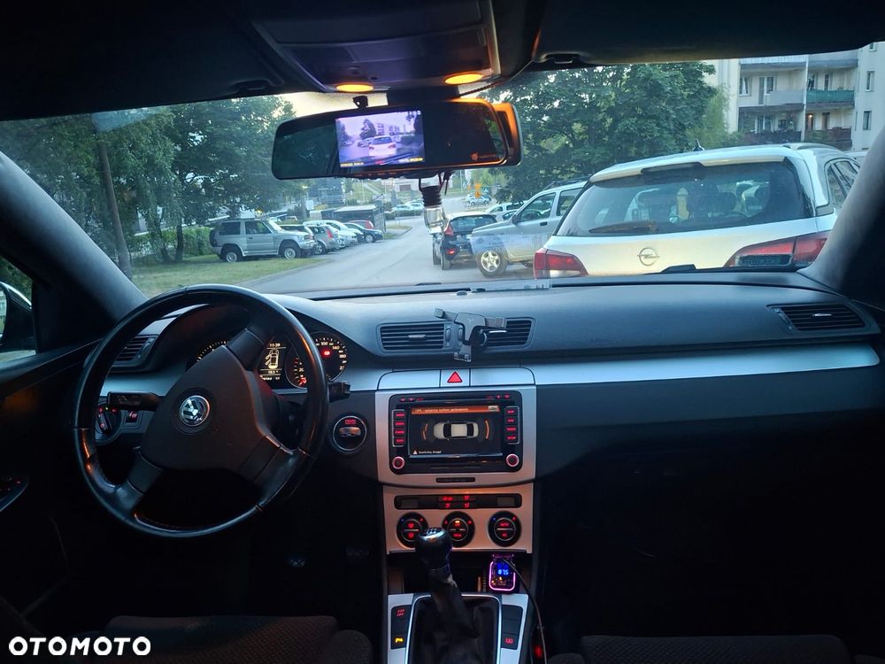 Volkswagen Passat 1.8 TSI Trendline - 6