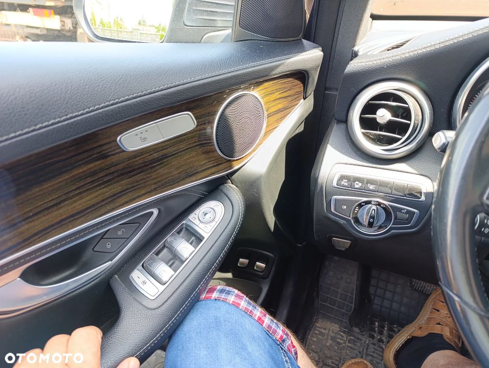 Mercedes-Benz GLC - 4