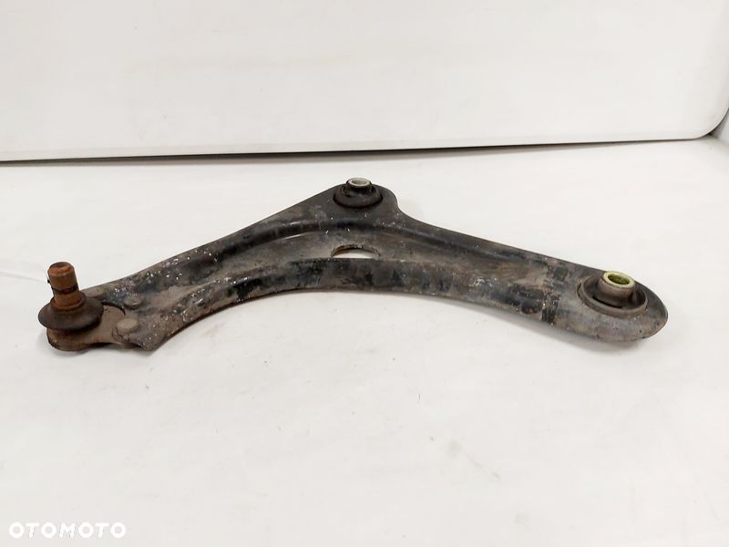 PEUGEOT 2008 I 1.4 HDI WAHACZ LEWY PRZÓD PRZEDNI - 2