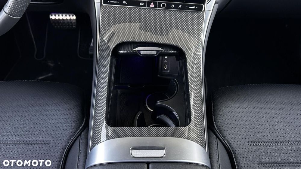 Mercedes-Benz GLC 200 mHEV 4-Matic AMG Line - 23