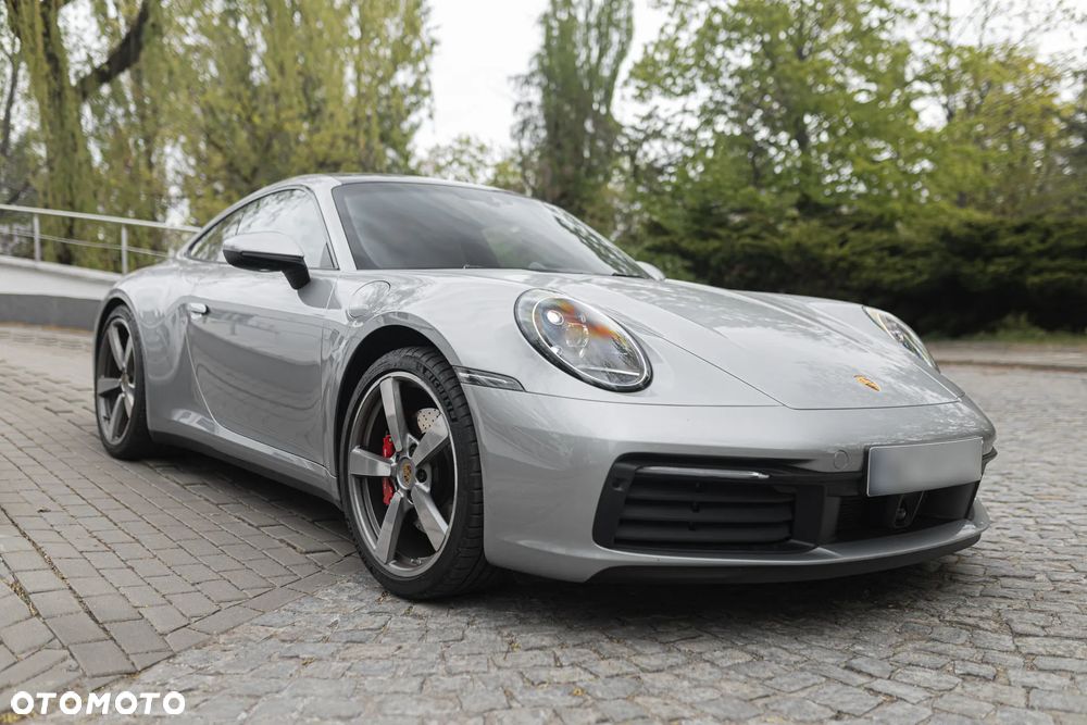 Porsche 911 Carrera S - 5