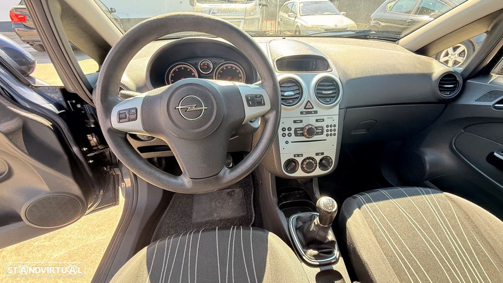 Opel Corsa 1.2 Enjoy - 12