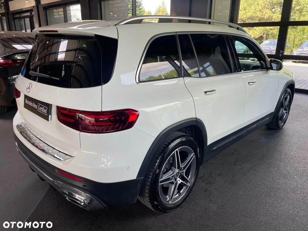 Mercedes-Benz GLB 200 4-Matic AMG Line 8G-DCT - 6
