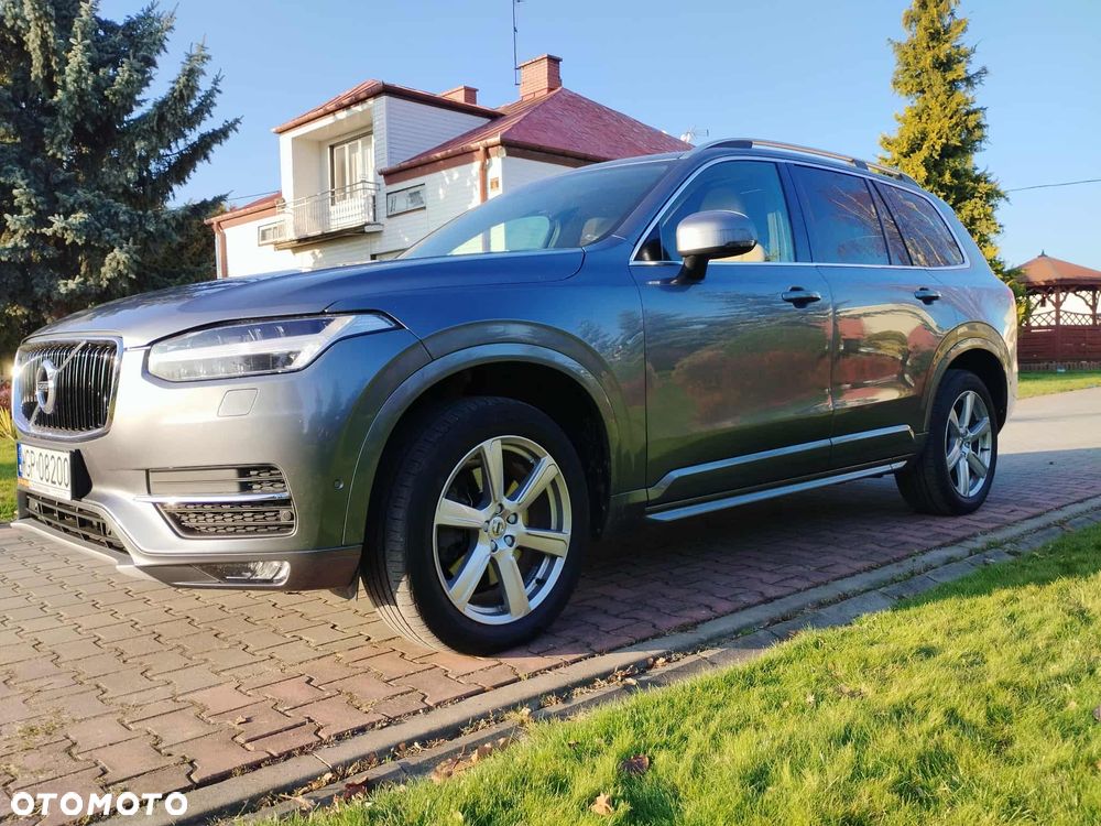 Volvo XC 90 D5 AWD Momentum - 6