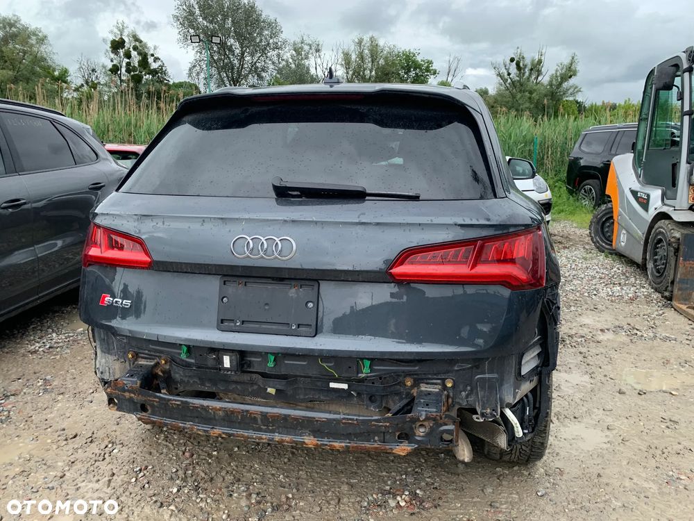 Audi SQ5 - 6