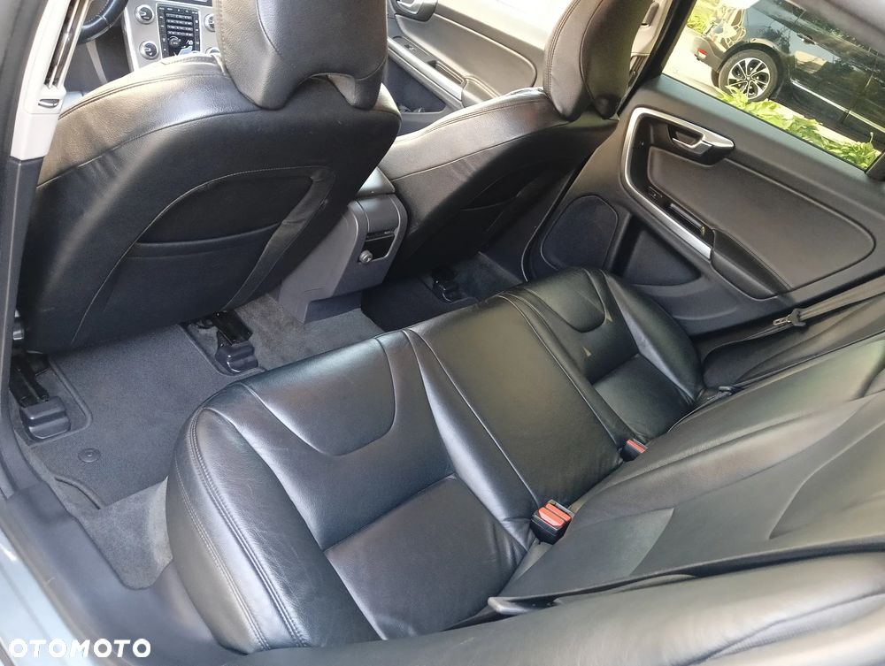 Volvo V60 - 17