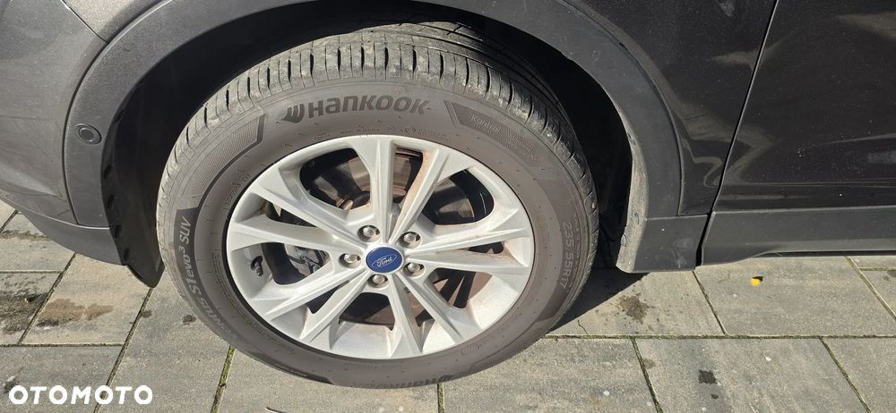 Ford Kuga 1.5 EcoBoost 2x4 Titanium - 26