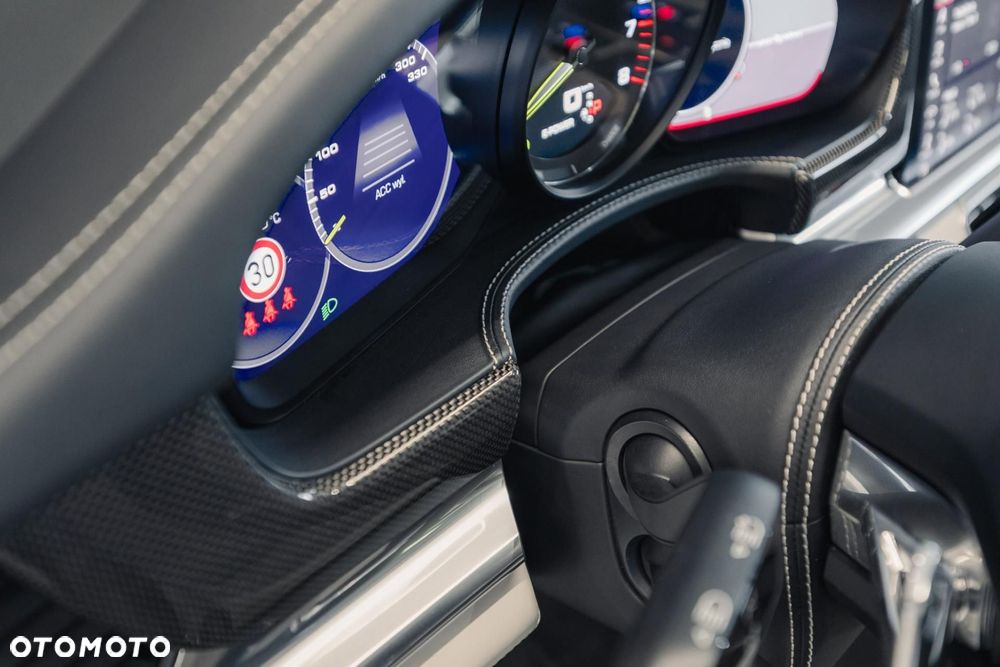Porsche Panamera 4S E-Hybrid - 35