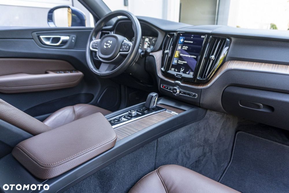 Volvo XC 60 - 16