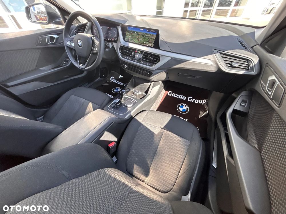 BMW Seria 1 118i Advantage - 25