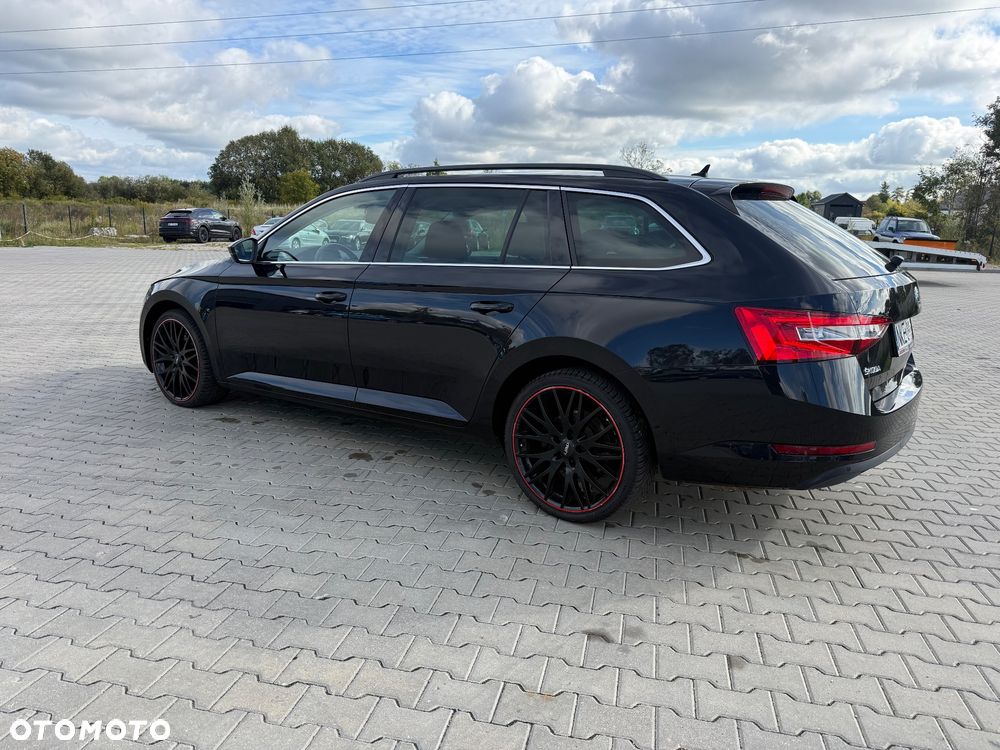 Skoda Superb 2.0 TDI SCR 4x4 Style DSG - 7