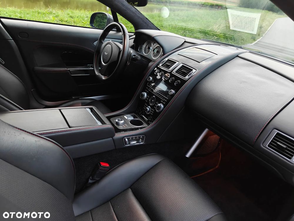 Aston Martin Rapide Luxe - 19