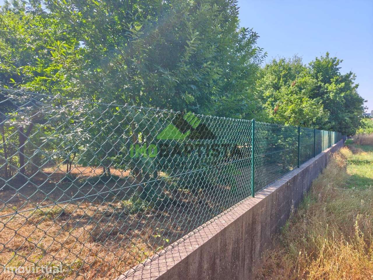Terreno  para construção em Canedo (6500 m2) - Grande imagem: 2/8