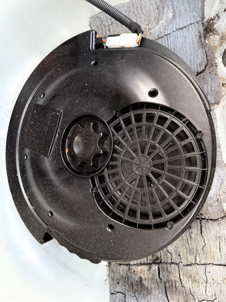 Toyota Prius 1.8 HSD Prestige - 25