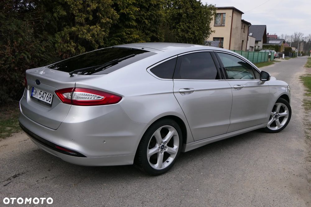 Ford Mondeo 2.0 TDCi Titanium - 4