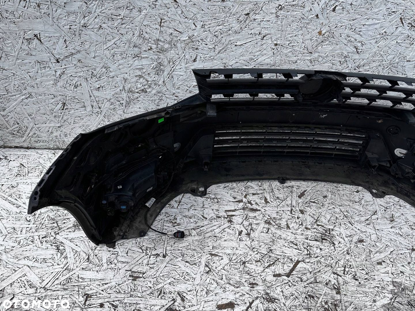 CADDY 2K5 ZDERZAK PRZÓD PRZEDNI FIOLETOWY LL4U 6 PDC  GRILL POD RADAR - 7
