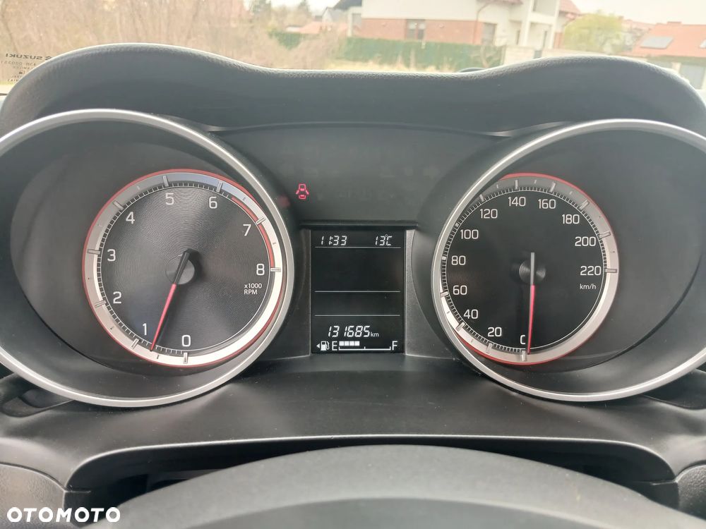 Suzuki Swift 1.2 Premium Plus - 29