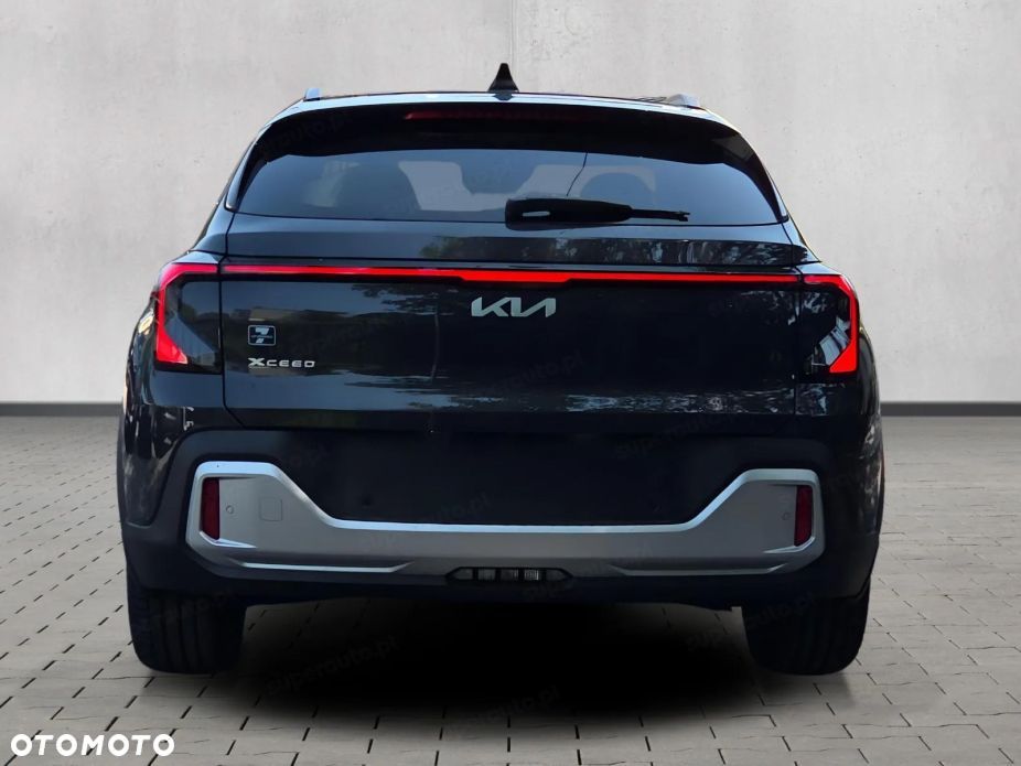 Kia XCeed - 4