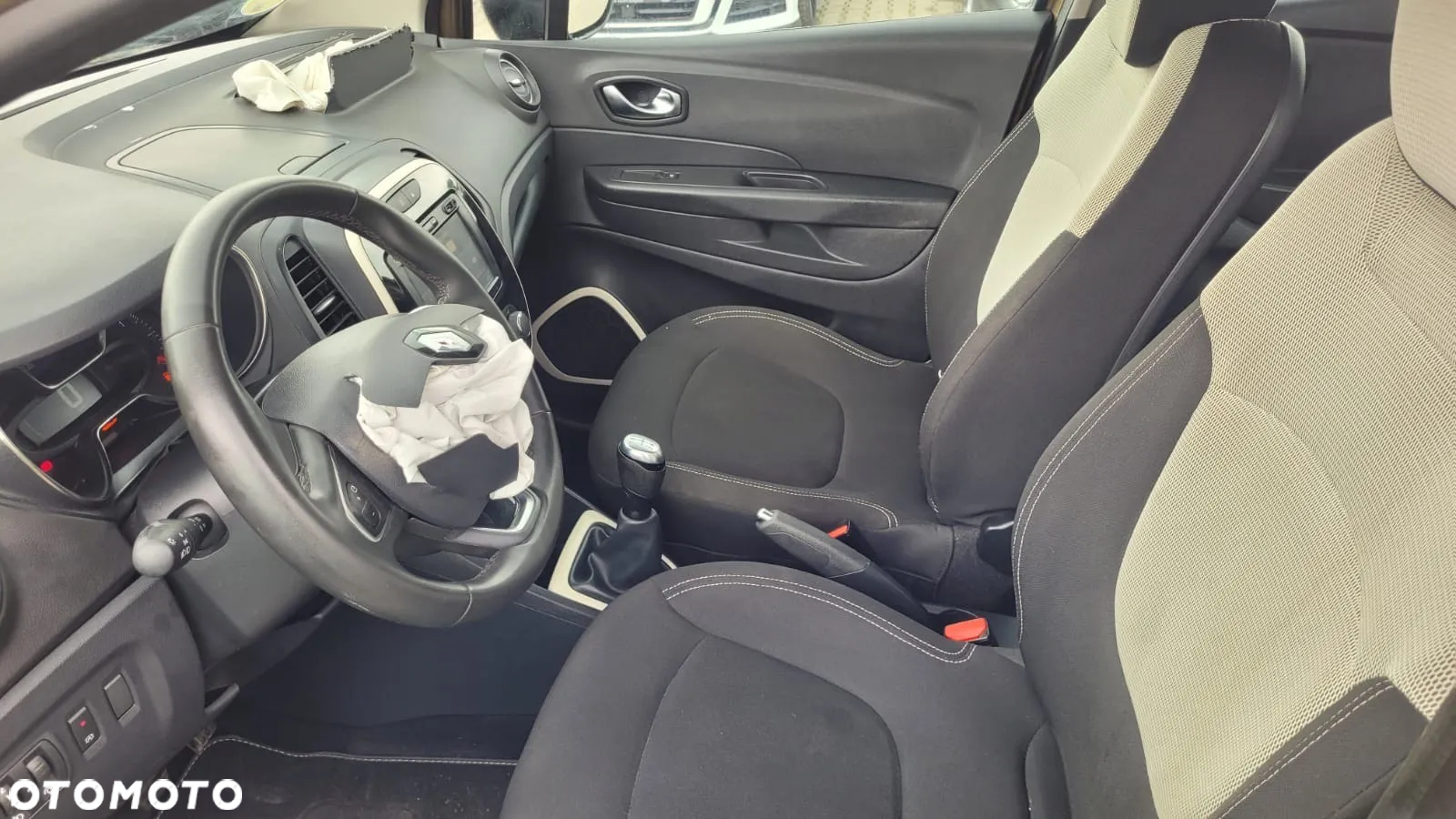 Renault Captur 1.5 dCi Energy Intens EU6 - 10
