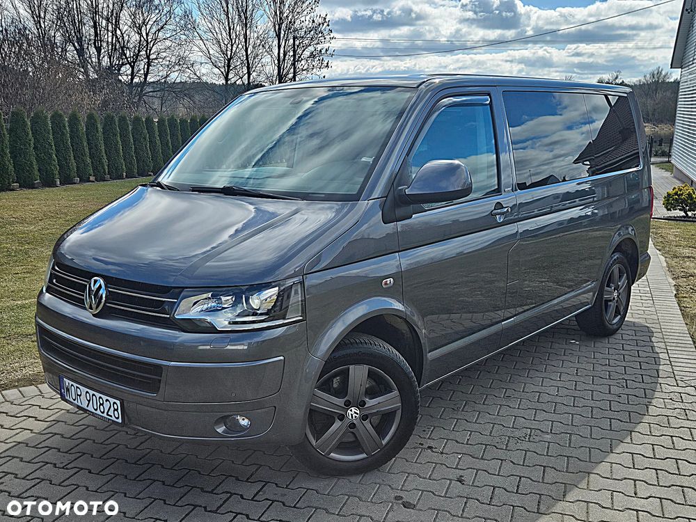 Volkswagen Multivan - 14