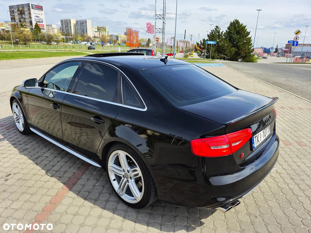 Audi S4 Limousine - 4