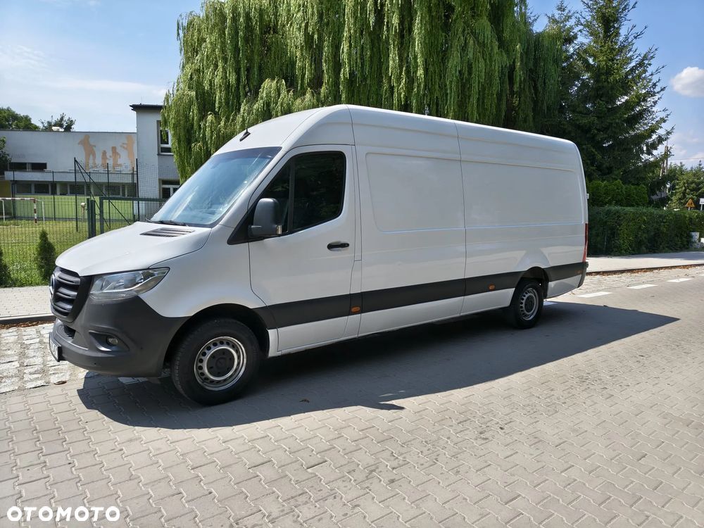Mercedes-Benz Sprinter - 3